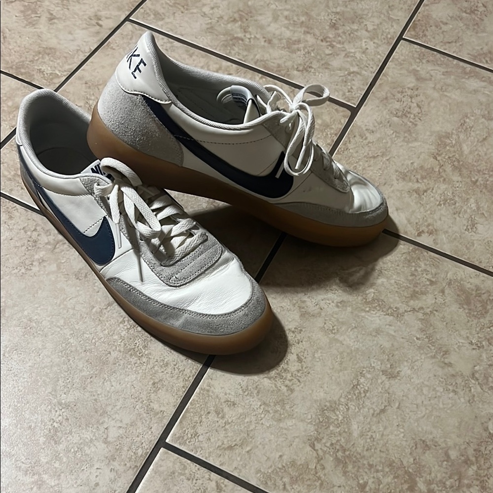 Nike Men's White and Blue Sneakers